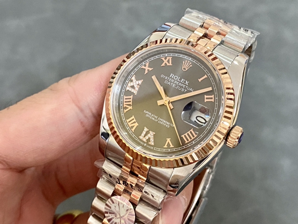 激安ロレックス背面デザイン